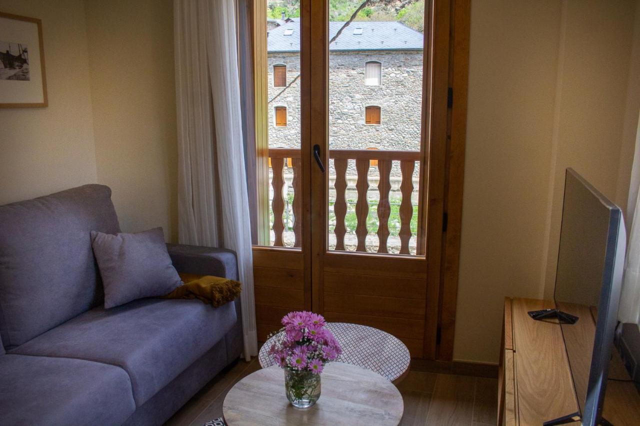 Apartaments Areny - L'Amfitriona 埃斯特里-德阿内乌 外观 照片