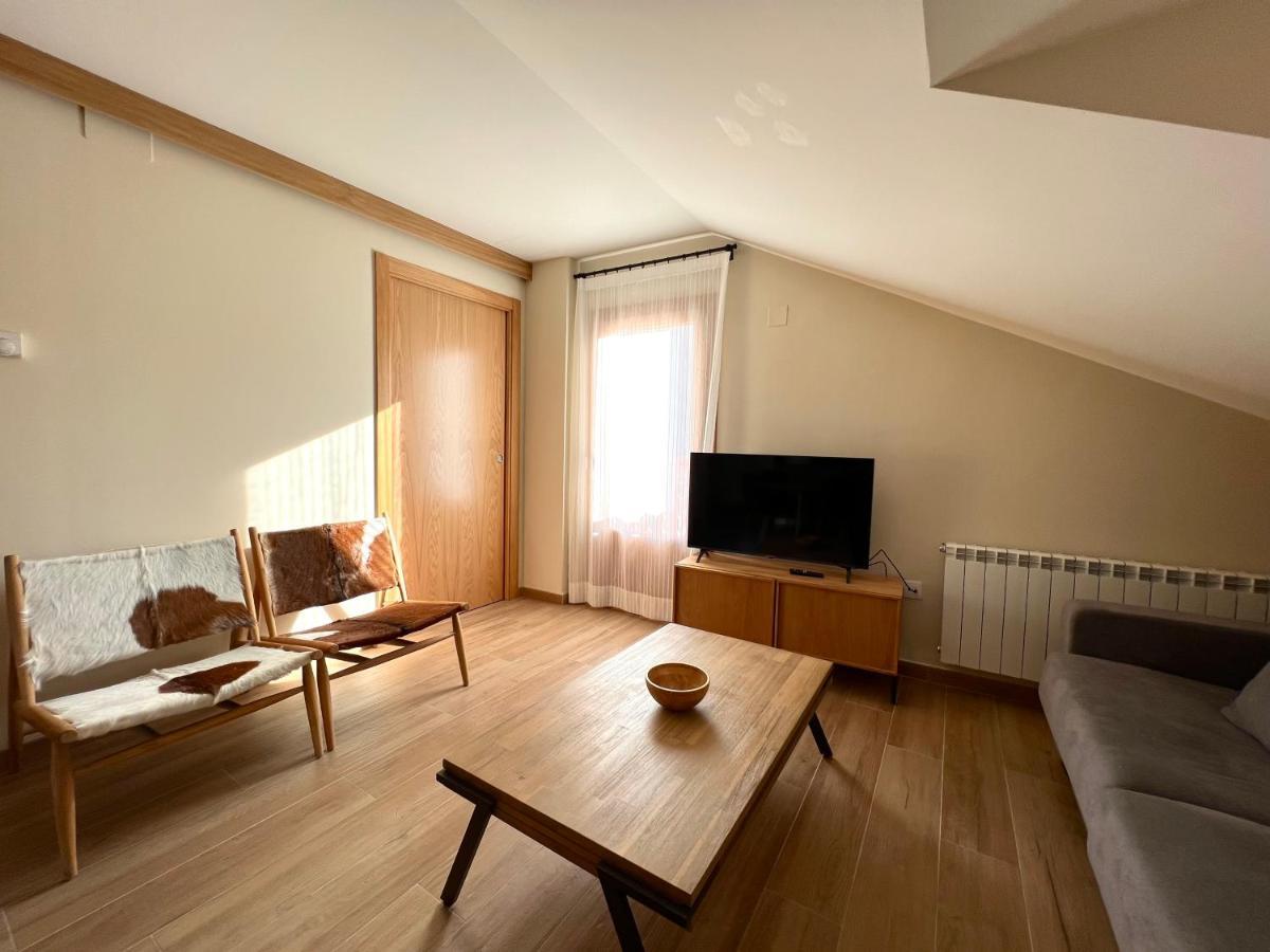Apartaments Areny - L'Amfitriona 埃斯特里-德阿内乌 外观 照片